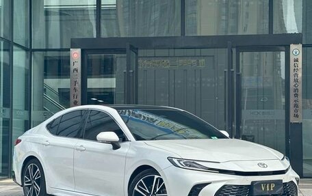 Toyota Camry, 2025 год, 3 560 000 рублей, 3 фотография