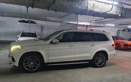 Mercedes-Benz GL-Класс, 2013 год, 3 850 000 рублей, 2 фотография