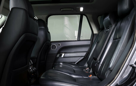 Land Rover Range Rover IV рестайлинг, 2017 год, 3 990 000 рублей, 12 фотография