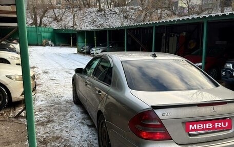 Mercedes-Benz E-Класс, 2005 год, 525 000 рублей, 8 фотография