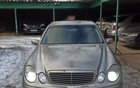 Mercedes-Benz E-Класс, 2005 год, 525 000 рублей, 5 фотография
