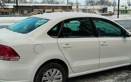 Volkswagen Polo VI (EU Market), 2013 год, 700 000 рублей, 7 фотография