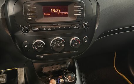 KIA Soul II рестайлинг, 2014 год, 1 200 000 рублей, 5 фотография