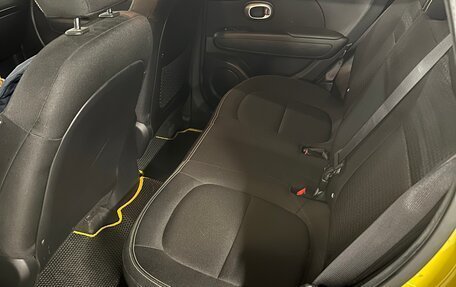 KIA Soul II рестайлинг, 2014 год, 1 200 000 рублей, 9 фотография