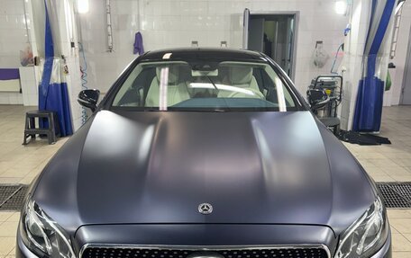 Mercedes-Benz E-Класс, 2019 год, 4 300 000 рублей, 3 фотография