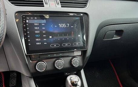 Skoda Octavia, 2015 год, 1 300 000 рублей, 19 фотография