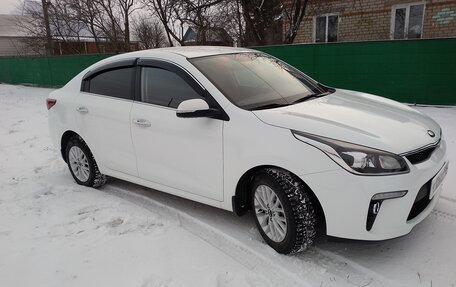 KIA Rio IV, 2018 год, 1 310 000 рублей, 6 фотография