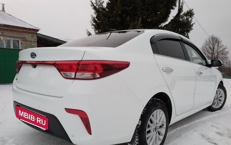 KIA Rio IV, 2018 год, 1 310 000 рублей, 5 фотография