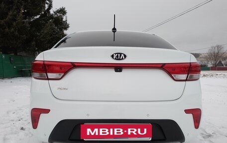 KIA Rio IV, 2018 год, 1 310 000 рублей, 4 фотография