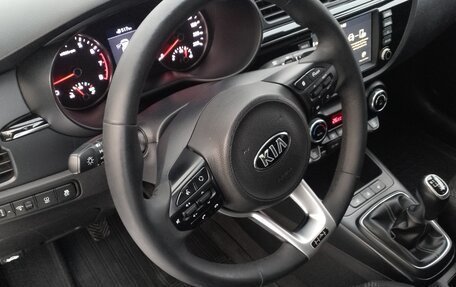 KIA Rio IV, 2018 год, 1 310 000 рублей, 18 фотография
