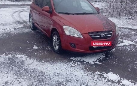 KIA cee'd I рестайлинг, 2008 год, 680 000 рублей, 2 фотография