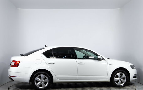 Skoda Octavia, 2020 год, 1 940 000 рублей, 4 фотография