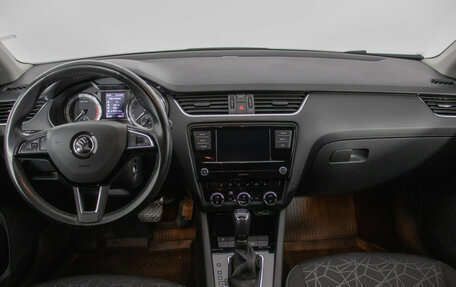 Skoda Octavia, 2020 год, 1 940 000 рублей, 13 фотография