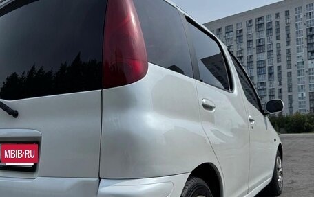 Toyota FunCargo, 1999 год, 450 000 рублей, 12 фотография