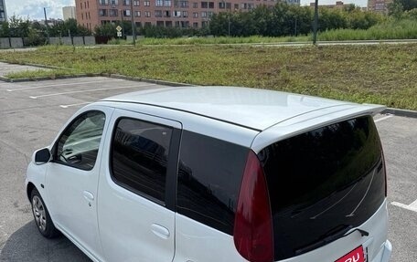 Toyota FunCargo, 1999 год, 450 000 рублей, 8 фотография