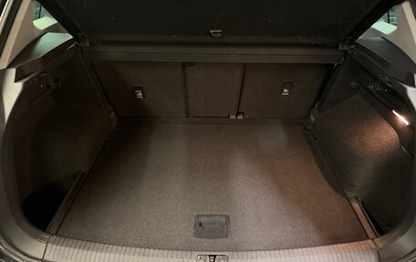 Volkswagen Tiguan II, 2019 год, 2 050 000 рублей, 23 фотография