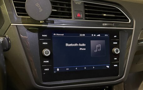 Volkswagen Tiguan II, 2019 год, 2 050 000 рублей, 22 фотография