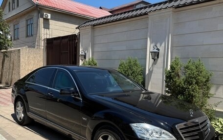Mercedes-Benz S-Класс, 2010 год, 7 000 000 рублей, 2 фотография