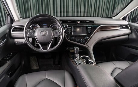 Toyota Camry, 2019 год, 2 839 000 рублей, 6 фотография