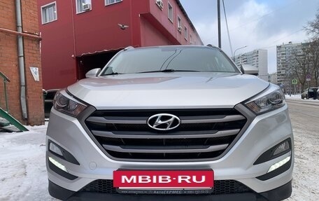 Hyundai Tucson III, 2018 год, 1 920 000 рублей, 2 фотография