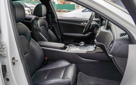 KIA Stinger I, 2018 год, 2 490 000 рублей, 8 фотография