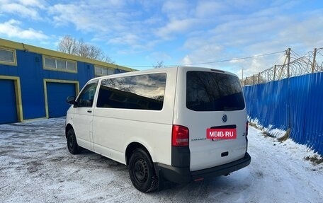 Volkswagen Caravelle T5, 2010 год, 1 920 000 рублей, 8 фотография