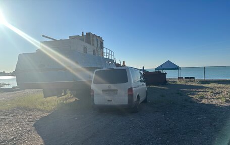 Volkswagen Caravelle T5, 2010 год, 1 920 000 рублей, 21 фотография