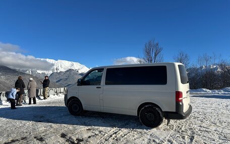 Volkswagen Caravelle T5, 2010 год, 1 920 000 рублей, 17 фотография