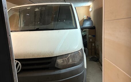 Volkswagen Caravelle T5, 2010 год, 1 920 000 рублей, 23 фотография