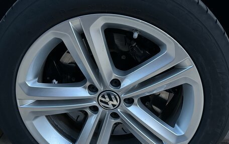 Volkswagen Tiguan I, 2014 год, 2 400 000 рублей, 5 фотография