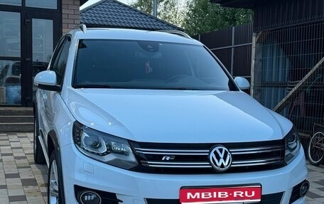 Volkswagen Tiguan I, 2014 год, 2 400 000 рублей, 1 фотография