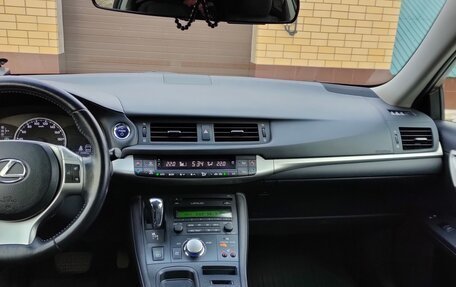 Lexus CT I рестайлинг, 2012 год, 1 550 000 рублей, 21 фотография