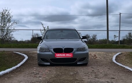 BMW 5 серия, 2003 год, 919 000 рублей, 2 фотография