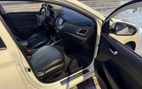 Hyundai Solaris II рестайлинг, 2018 год, 1 380 000 рублей, 10 фотография