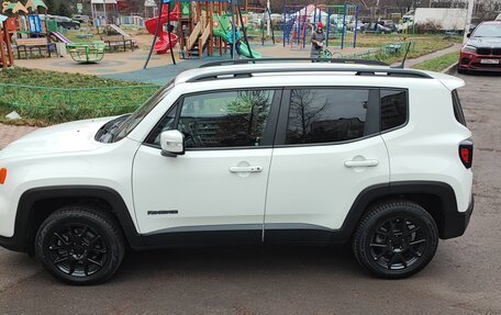 Jeep Renegade I рестайлинг, 2019 год, 2 350 000 рублей, 3 фотография