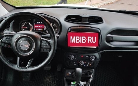 Jeep Renegade I рестайлинг, 2019 год, 2 350 000 рублей, 5 фотография