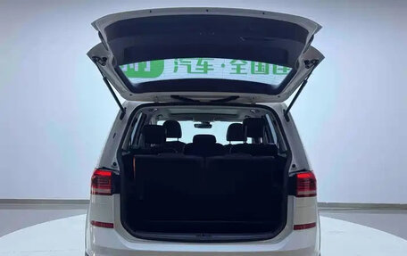 Volkswagen Touran III, 2021 год, 2 133 069 рублей, 8 фотография