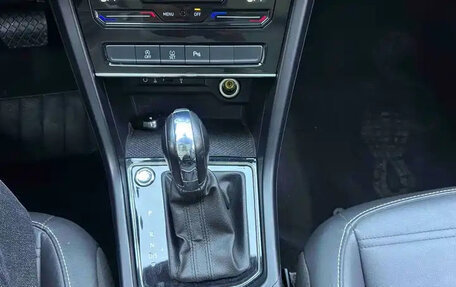 Volkswagen Touran III, 2021 год, 2 133 069 рублей, 17 фотография