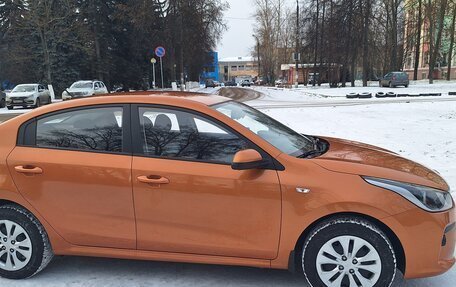 KIA Rio IV, 2017 год, 1 299 000 рублей, 9 фотография