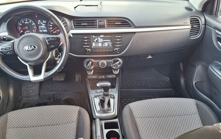 KIA Rio IV, 2017 год, 1 299 000 рублей, 18 фотография