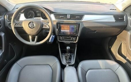 Skoda Rapid II, 2022 год, 1 649 000 рублей, 9 фотография