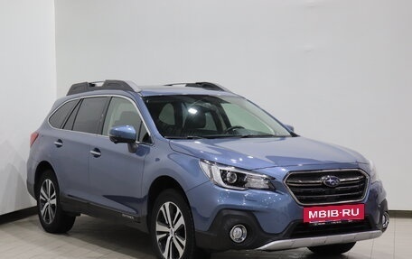 Subaru Outback IV рестайлинг, 2019 год, 2 630 000 рублей, 3 фотография