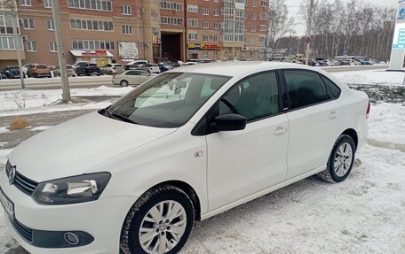 Volkswagen Polo VI (EU Market), 2014 год, 675 000 рублей, 2 фотография