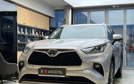 Toyota Highlander, 2025 год, 6 499 000 рублей, 4 фотография