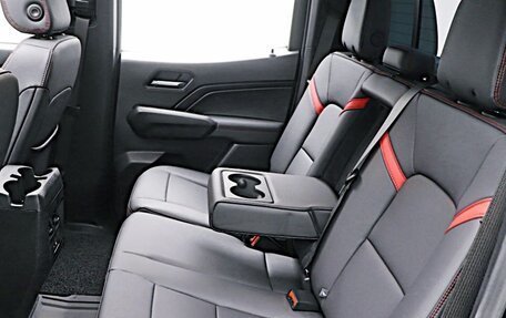 Chevrolet Colorado, 2024 год, 4 750 000 рублей, 13 фотография