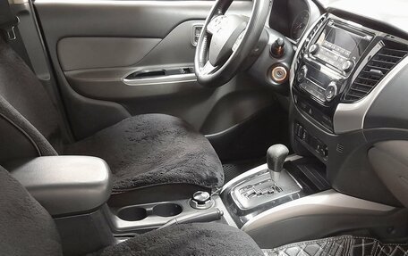 Mitsubishi L200 IV рестайлинг, 2015 год, 1 750 000 рублей, 12 фотография