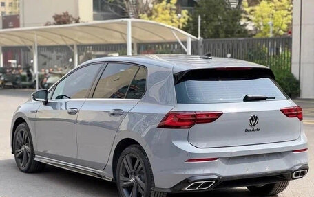 Volkswagen Golf VIII, 2022 год, 1 680 000 рублей, 4 фотография