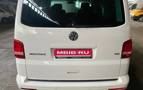 Volkswagen Multivan T5, 2013 год, 2 000 000 рублей, 6 фотография