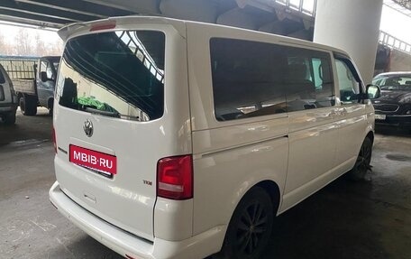 Volkswagen Multivan T5, 2013 год, 2 000 000 рублей, 4 фотография