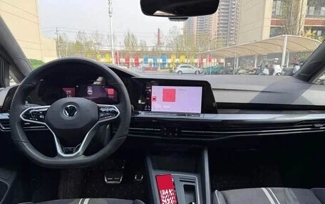 Volkswagen Golf VIII, 2022 год, 1 680 000 рублей, 9 фотография